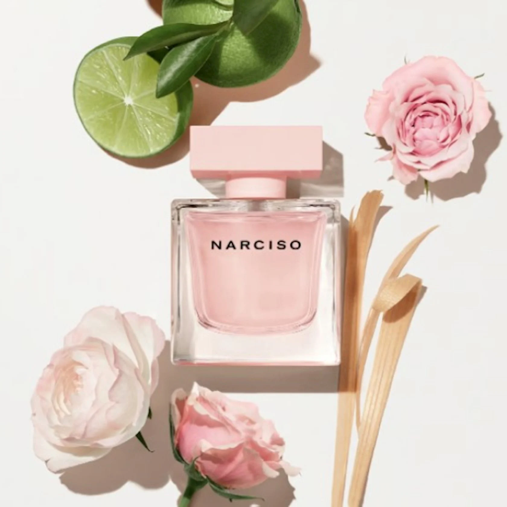 Narciso Rodriguez Narciso Eau de Parfum Cristal qadınlar üçün ətir suyu 30 ml onlayn sifariş edin